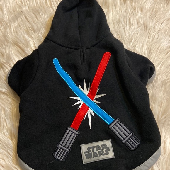 Star Wars Light up doggy sweatshirt - Picture 1 of 9